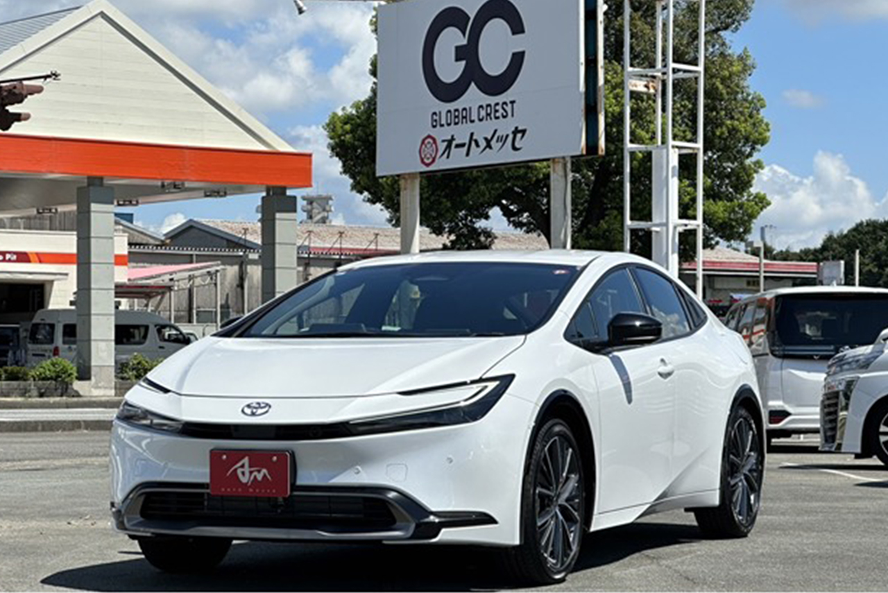 プリウスの中古車は買ってはいけない？購入時の注意点や選び方について 